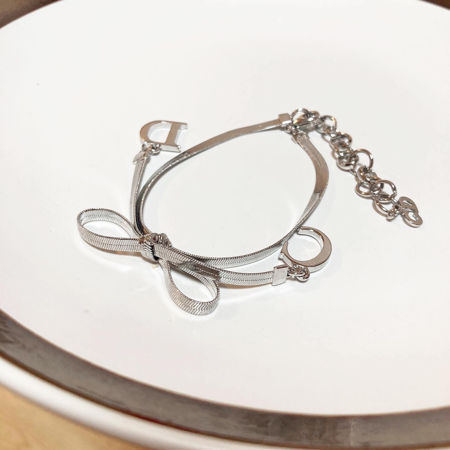 Christian Dior Ribbon Bracelet 蝴蝶結手鍊