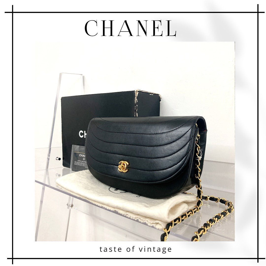 CHANEL Half Moon 24cm 有卡 有盒 有塵袋