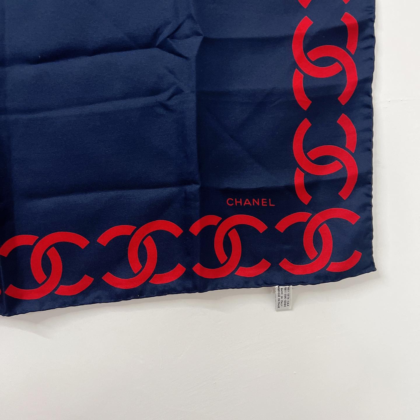 Chanel 100% Silk Scarf 真絲大絲巾