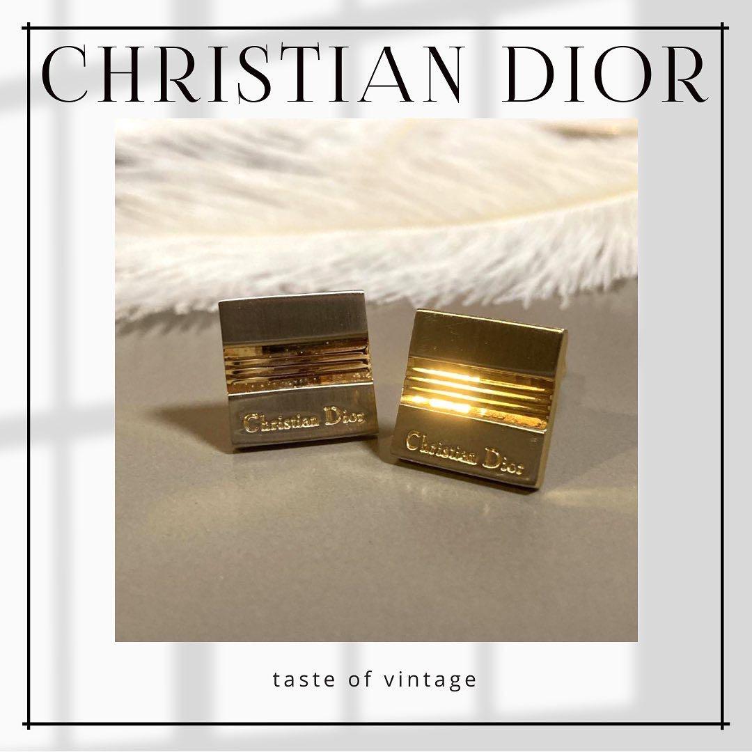 Christian Dior Gold Cufflinks 金色袖口鈕
