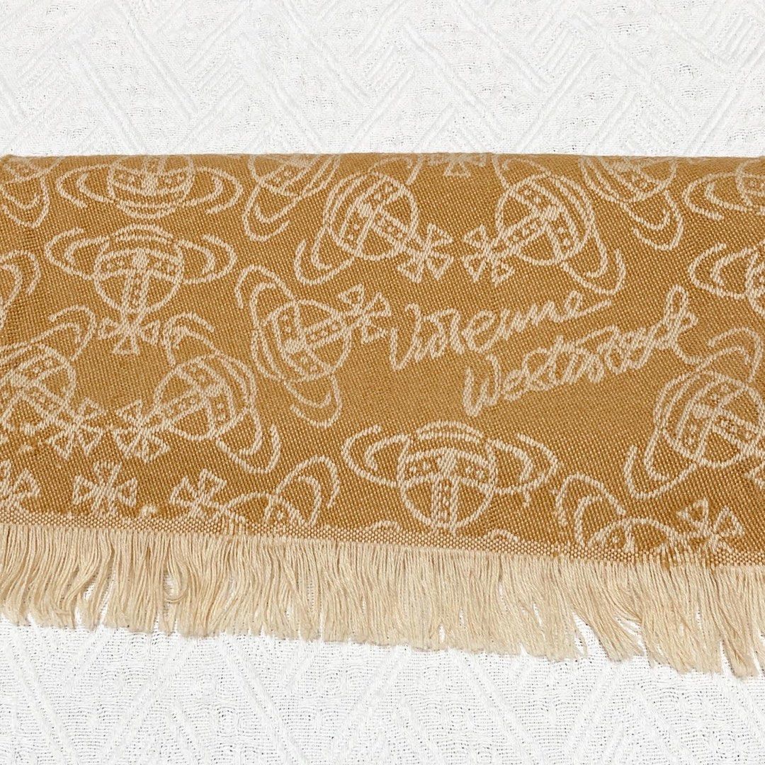 Vivienne Westwood Scarf (Beige) 奶茶色頸巾