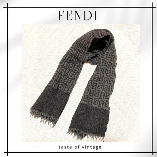 Fendi 100% Wool Vintage Scarf 灰色羊毛頸巾