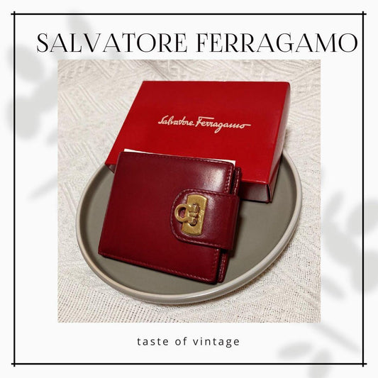Salvatore Ferragamo Vintage Bifold Red Wallet 金扣兩折紅色銀包